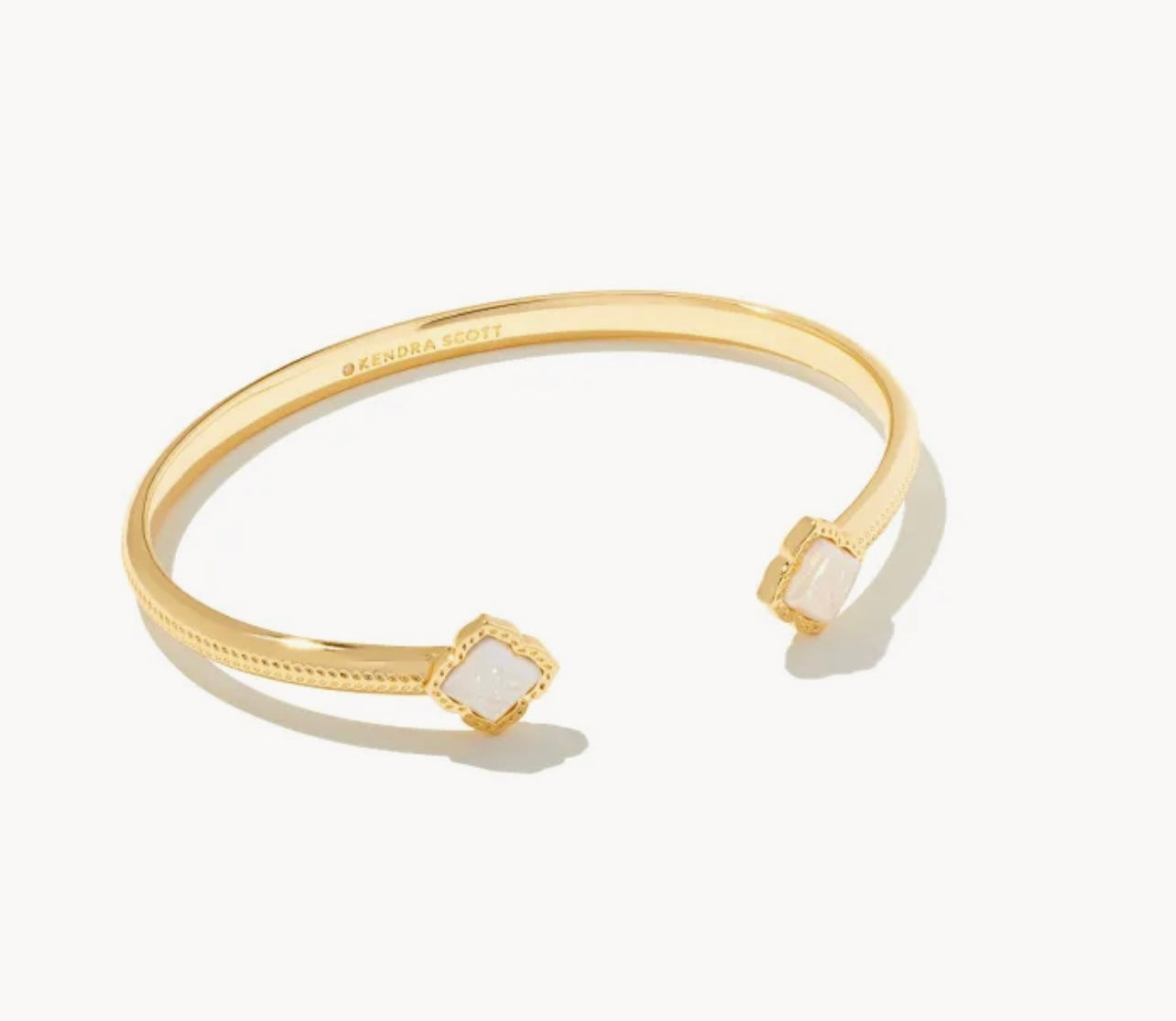 KENDRA SCOTT - Mallory Gold Cuff Bracelet in Iridescent Drusy - 9608802967